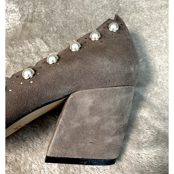 Botkier Gray Suede Pearl Rhinestone Accented Block Heels Womens Size 7 NEW - Picture 6 of 7